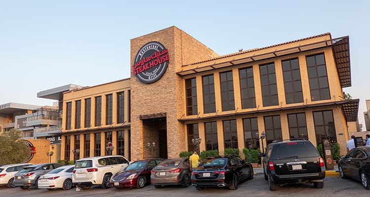 Steak House Marks 30th Anniversary